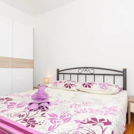 Apartman Goran - Modern And Spacious